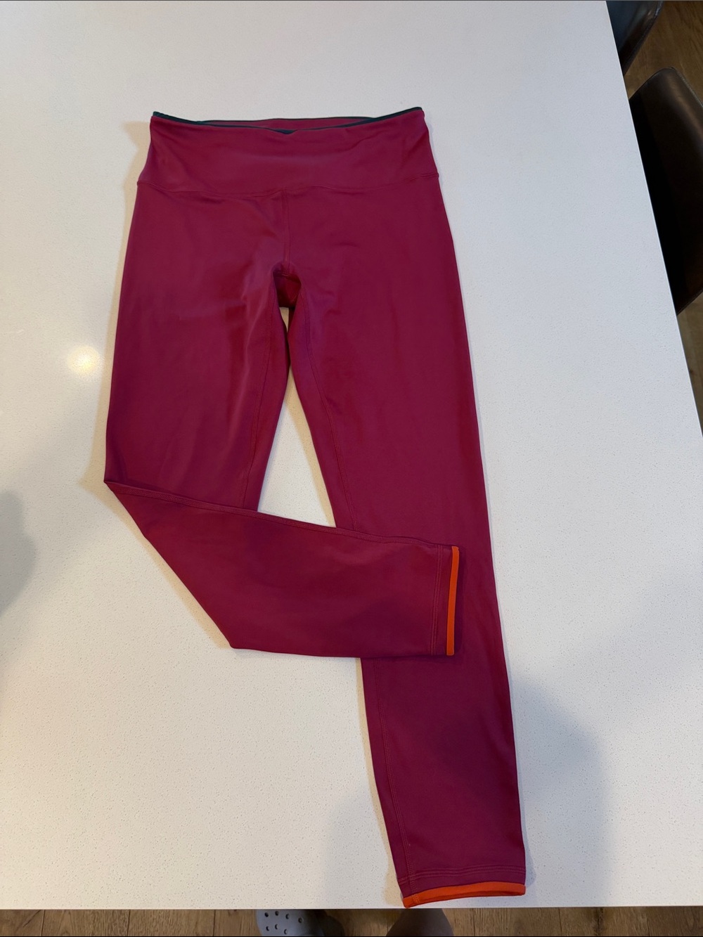 Cotopaxi Women’s Leggings in Berry Pink - XL